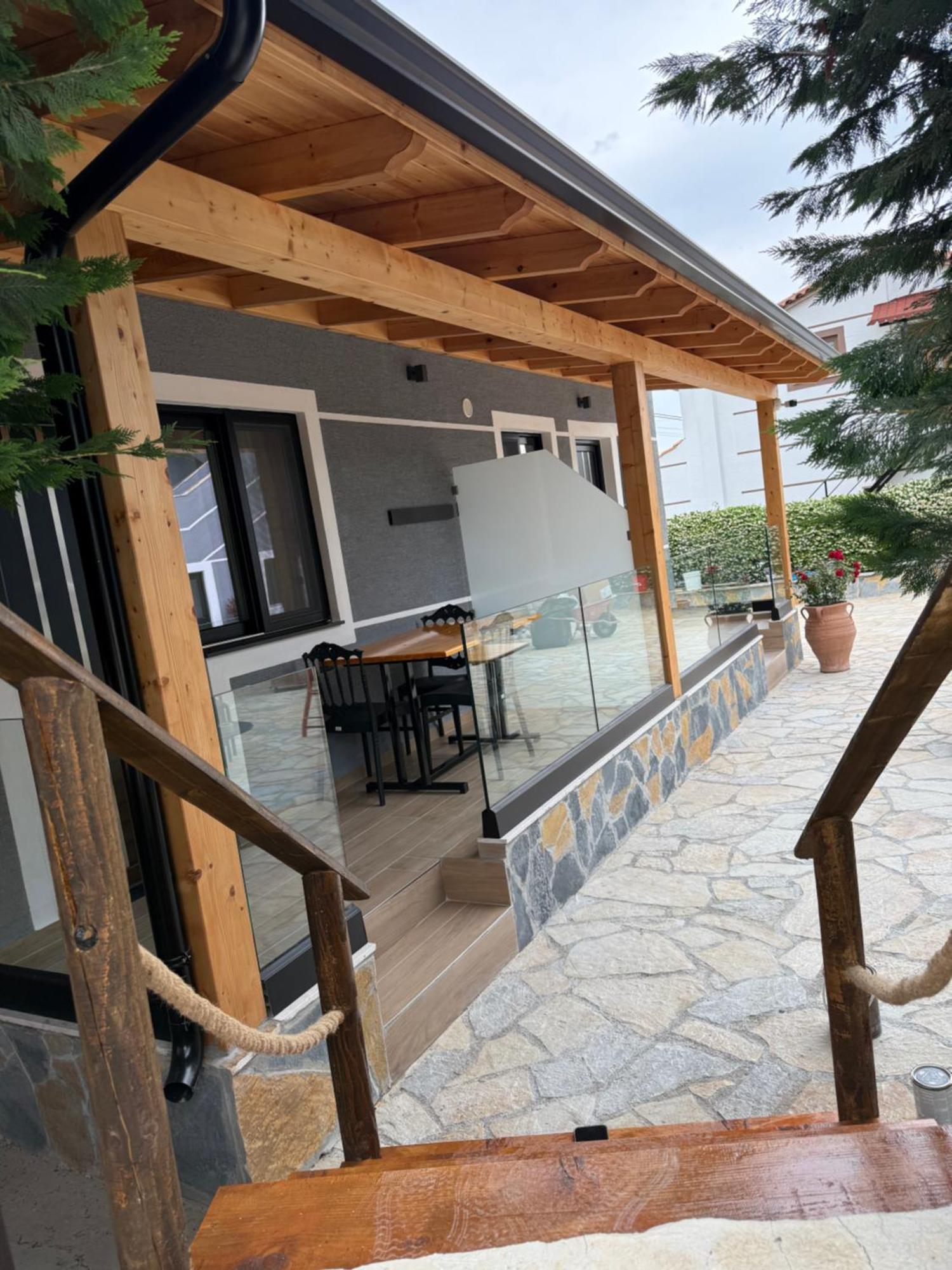 Vila La Familia Ksamil Exterior foto
